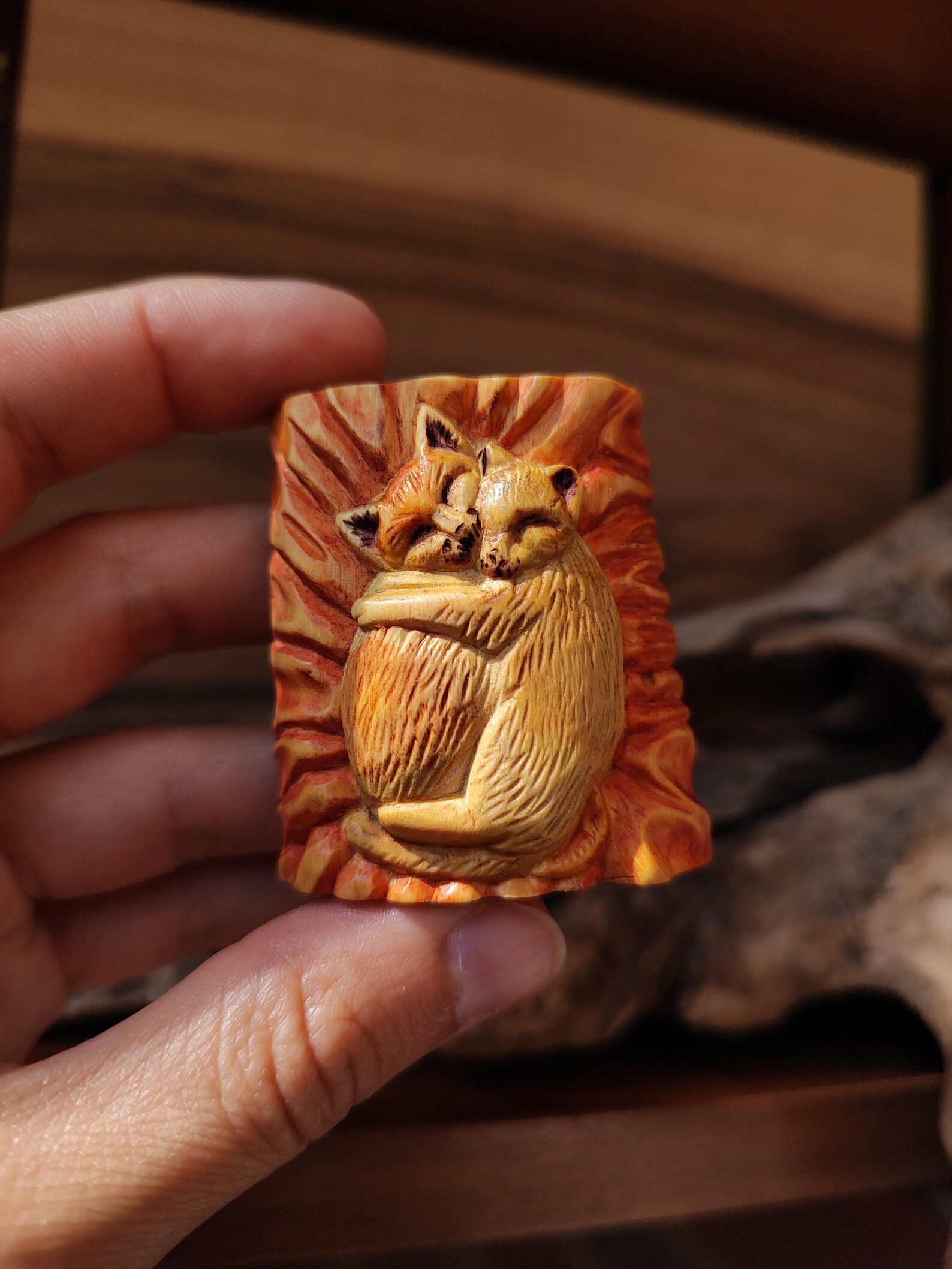 Kittens memorial figurine