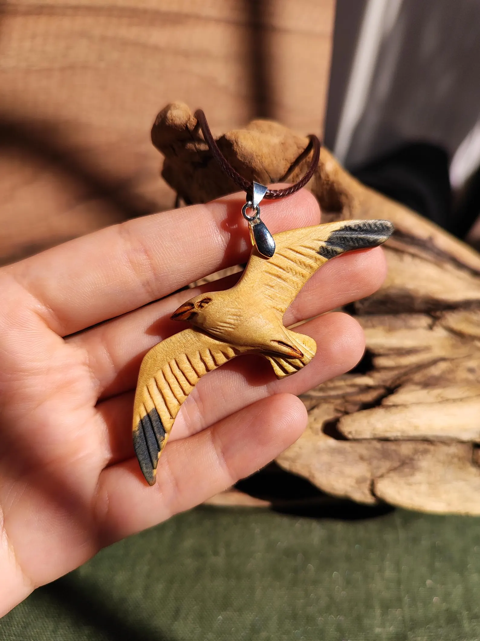 Seagull pendant