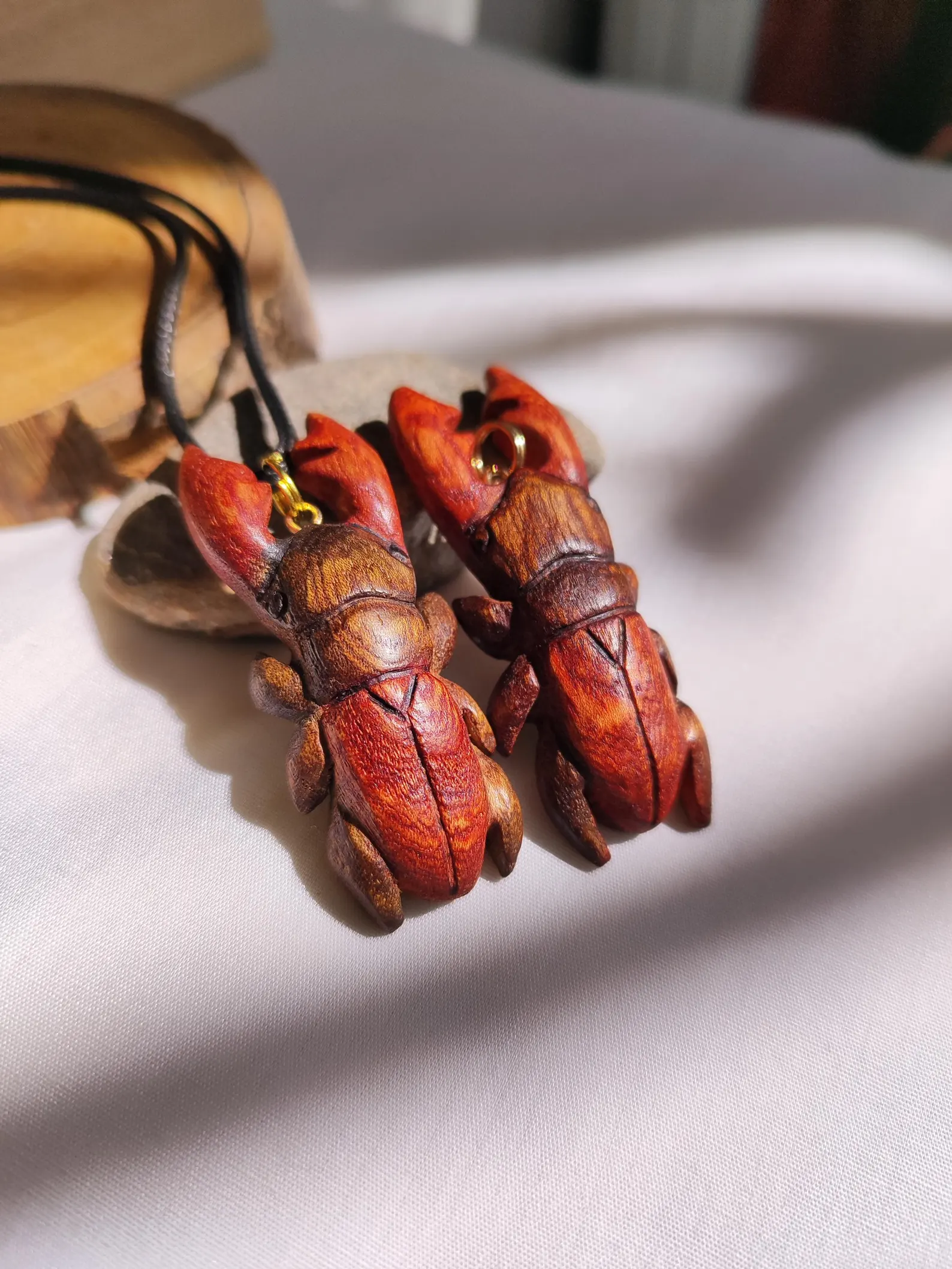 Stag beetle pendant (elm)
